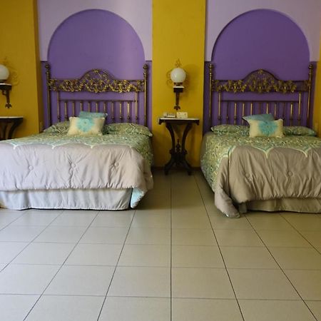 Hotel America Colima Exterior photo