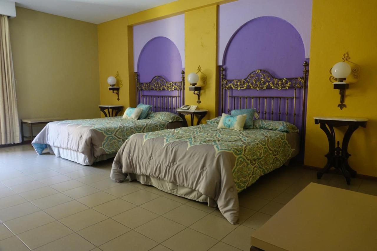Hotel America Colima Exterior photo