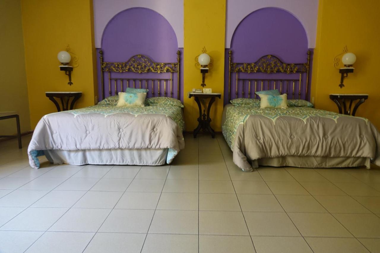 Hotel America Colima Exterior photo